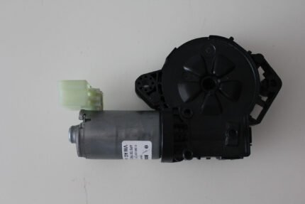 VW Passat B8 Q5 Tiguan Sunrof Motoru 3G9877795E